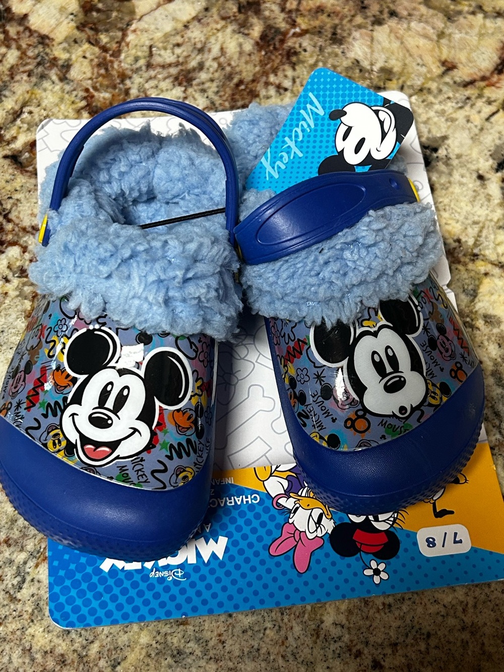 NWT Disney Mickey Mouse & Friends Fuzzy-Lined Unisex Toddler 7/8 Clogs Slip-On